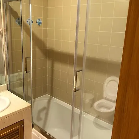 Apartamento Inteiro, Simples E Luxuoso, 13 Piso. Apartman *